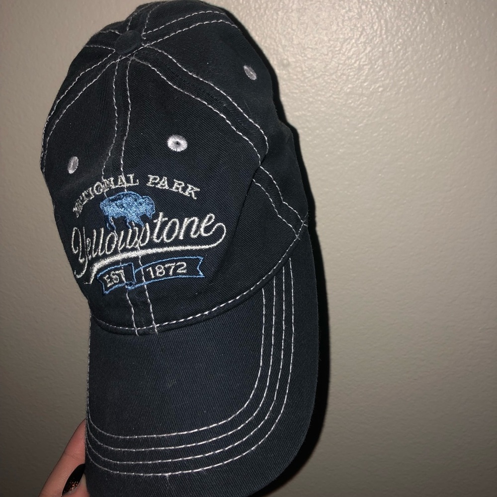 hat - Picture 2 of 3
